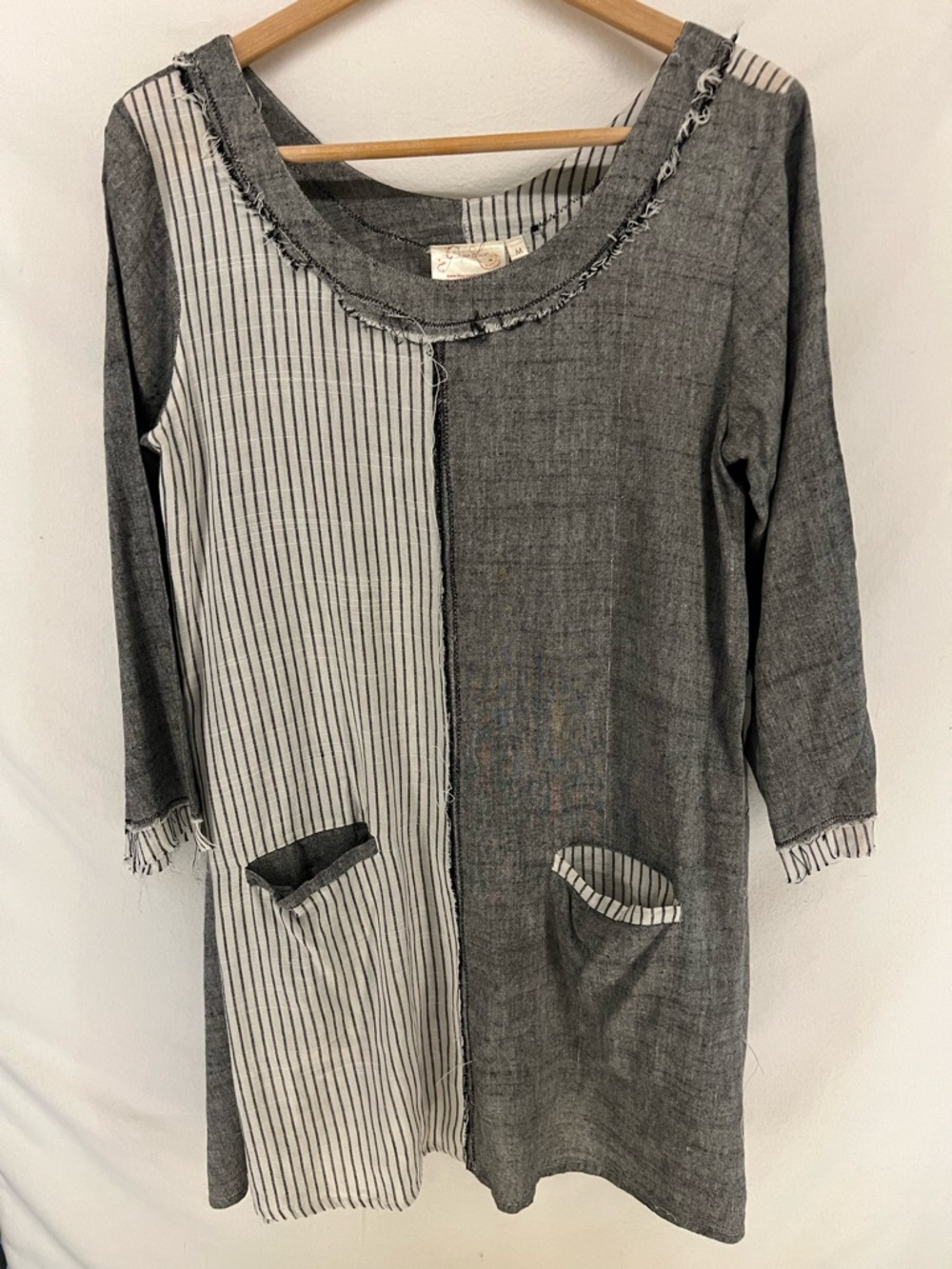 Paper Lace Women’s 100% Cotton Gray & Stripe Tunic Top Size M Lagenlook Boho
